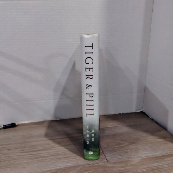 1st Print Bob Harig TIGER & PHIL 1st Edition Hardcover Book - Picture 2 of 5